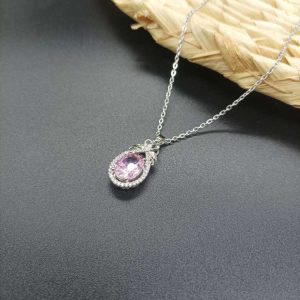 گردنبند پرنسسی پینترستی طرح سنگ صورتی نگین دار 9