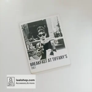 تابلو چوبی طرح فیلم صبحانه در تیفانی Breakfast at tiffanys