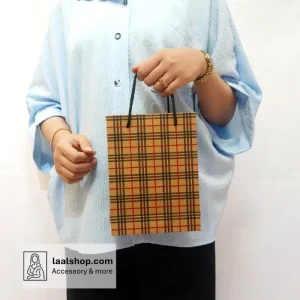 بگ هدیه کرافت سایز 2 عمودی طرح چهارخانه