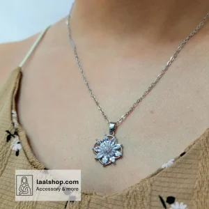 گردنبند سوارسکی پینترستی رنگ ثابت طرح گل شفاف نه پر