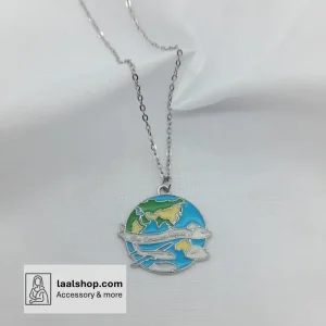 گردنبند فانتزی نقره ای رنگ ثابت طرح کره زمین